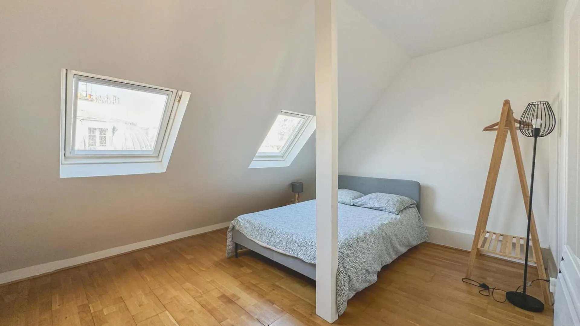 Flexliving - Whole Flat - Bausset * Paris