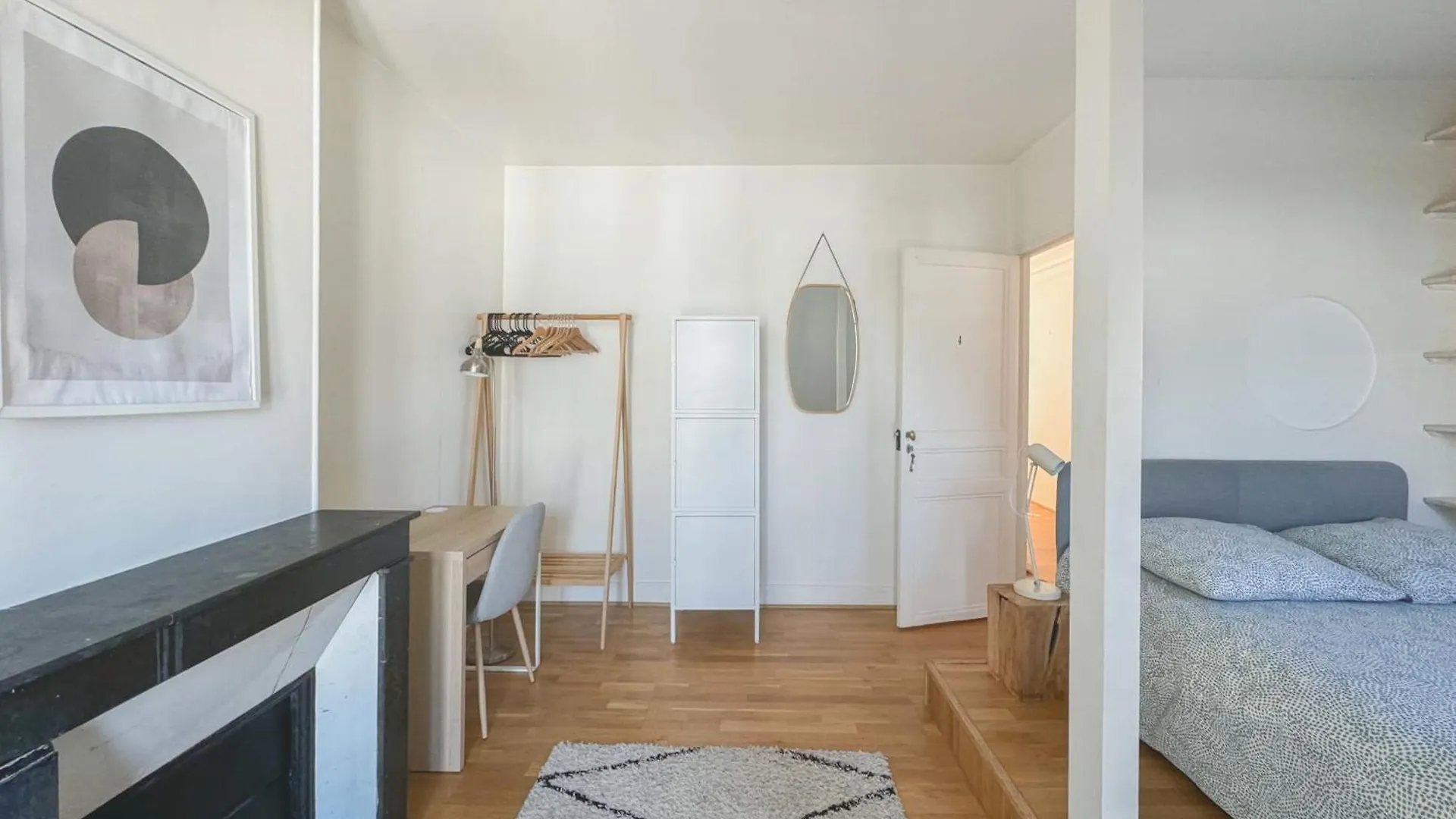 Flexliving - Whole Flat - Bausset Apartment *