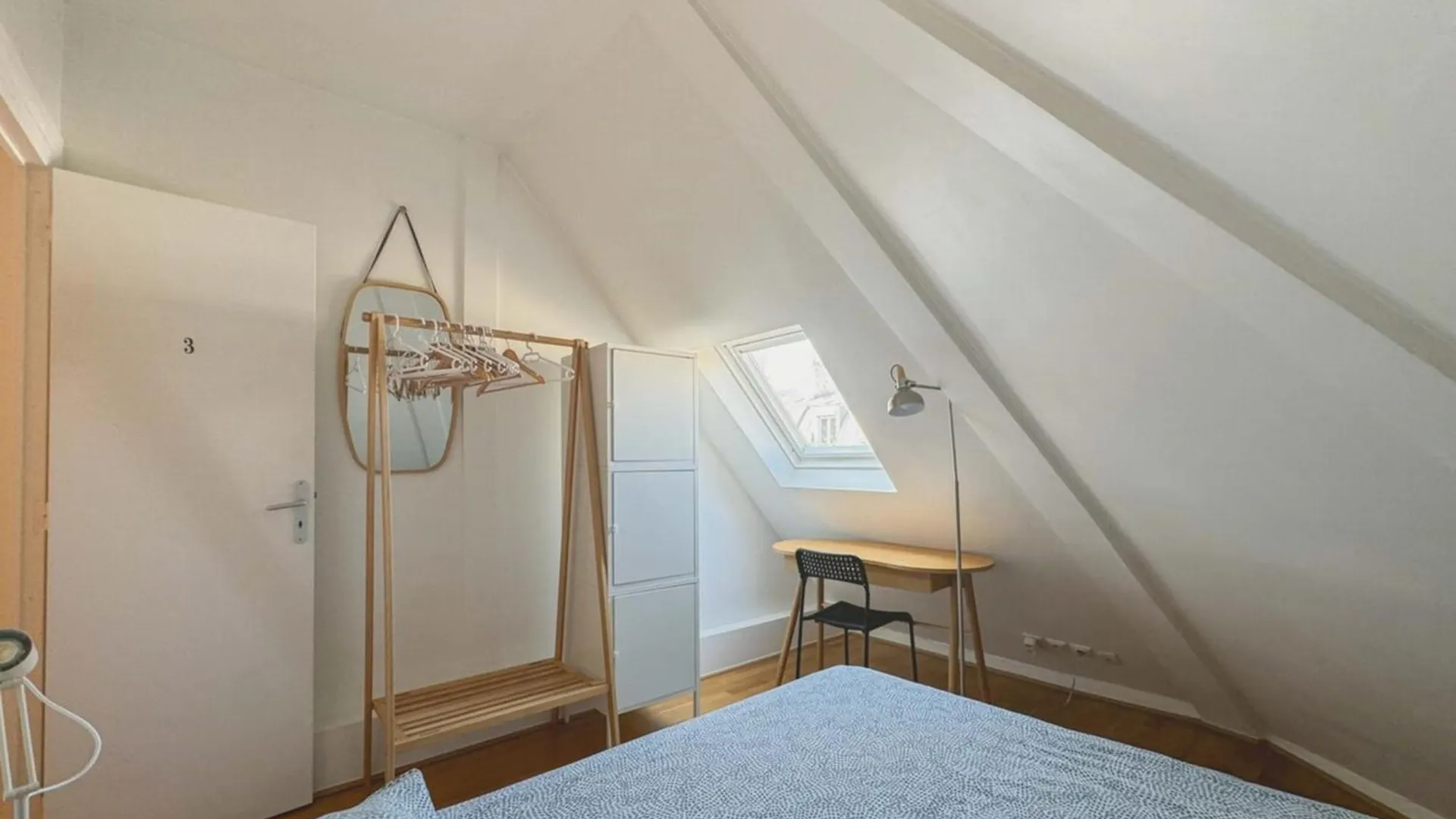 Flexliving - Whole Flat - Bausset Apartment
