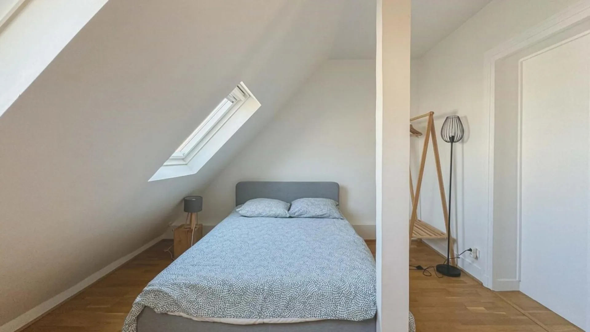 Flexliving - Whole Flat - Bausset *